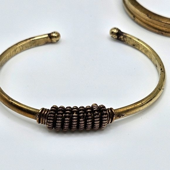 VINTAGE Minimalist Style Brass Stacking Cuff Bracelets Set of Three - Picture 2 of 6